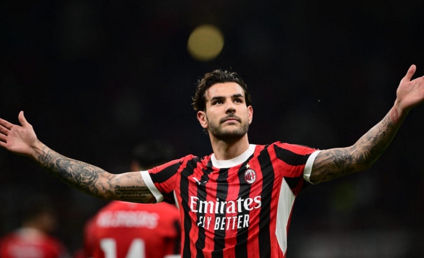 Người đại diện khẳng định Hernandez sẽ ở lại AC Milan.